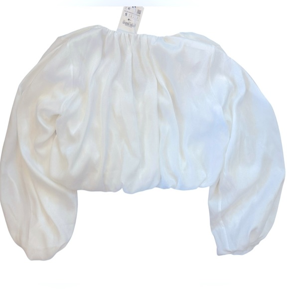 New with tags size small Zara balloon puff sleeve blouse so pretty! - Picture 5 of 5